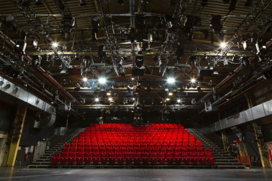 Schauspiel Köln, Depot 2. Foto: Ana Lukenda Schauspiel Köln, Depot 2. Foto: Ana Lukenda
